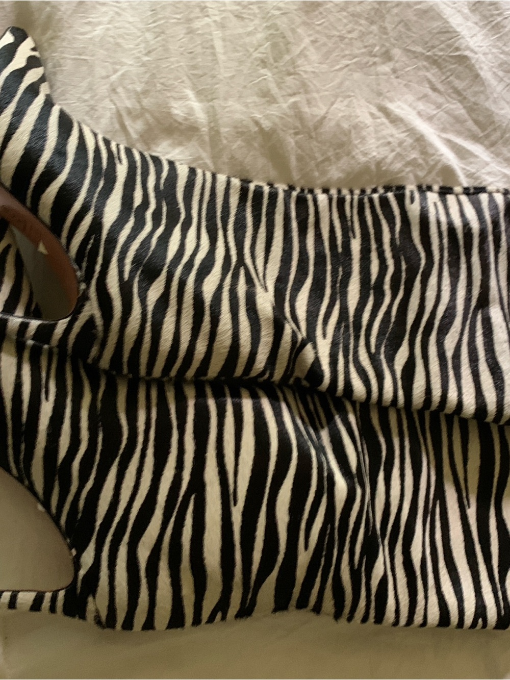 SCHUTZ Black and White Zebra-Print Pointed Toe Pump